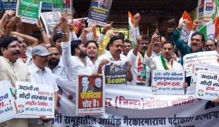Congress protests in Maha, seeks probe into LIC-SBI's Adani Group investments
