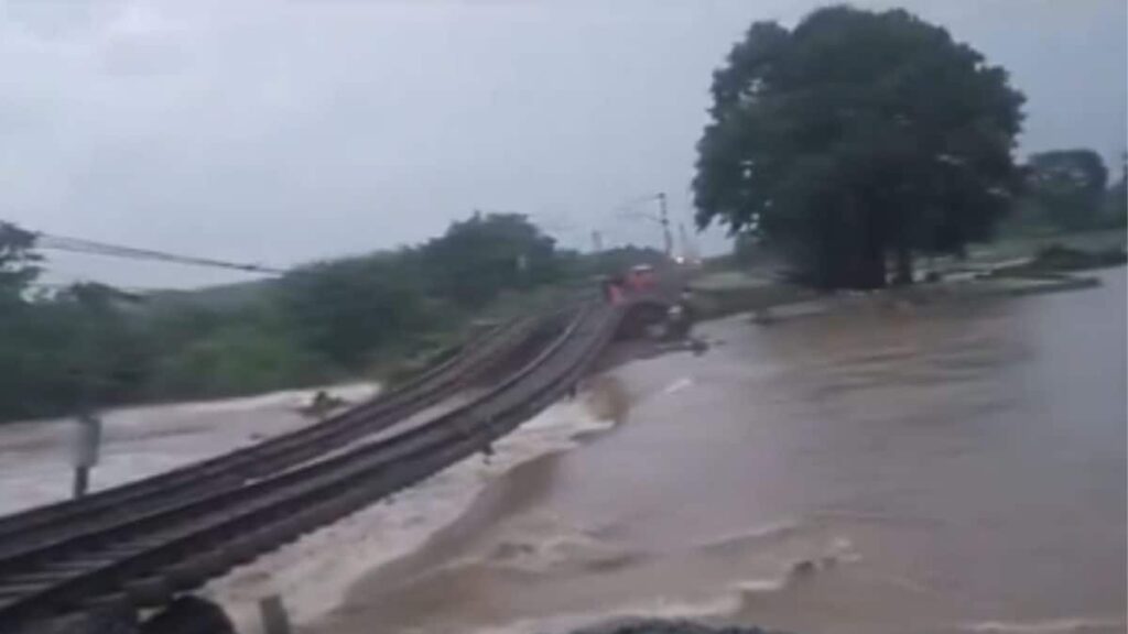 Telangana & Andhra Pradesh Brace for Heavy Rains: Flooding, Disruptions & Tragedy